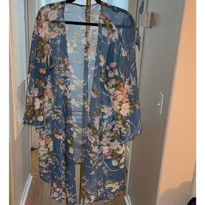 Blue Floral Sheer Kimono M NWOT